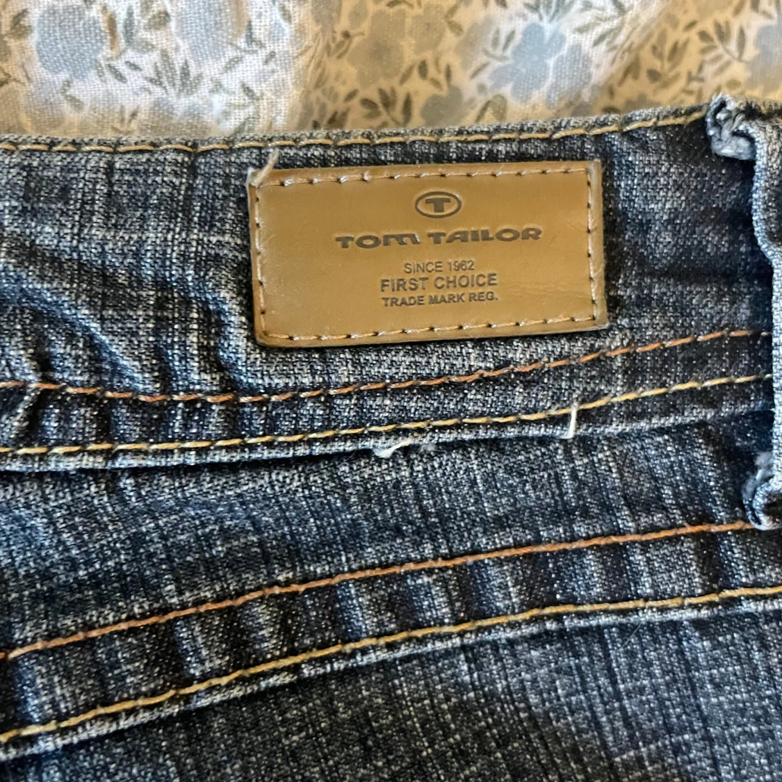 Vintage bootcut-jeans från Tom Tailor - 3