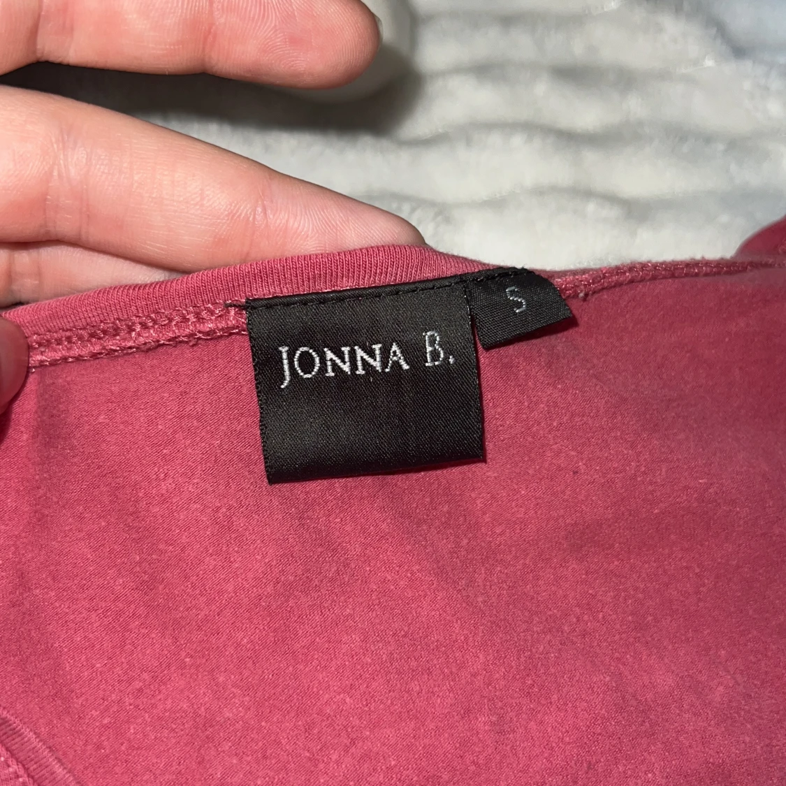 Rosa v-ringad tshirt - 2