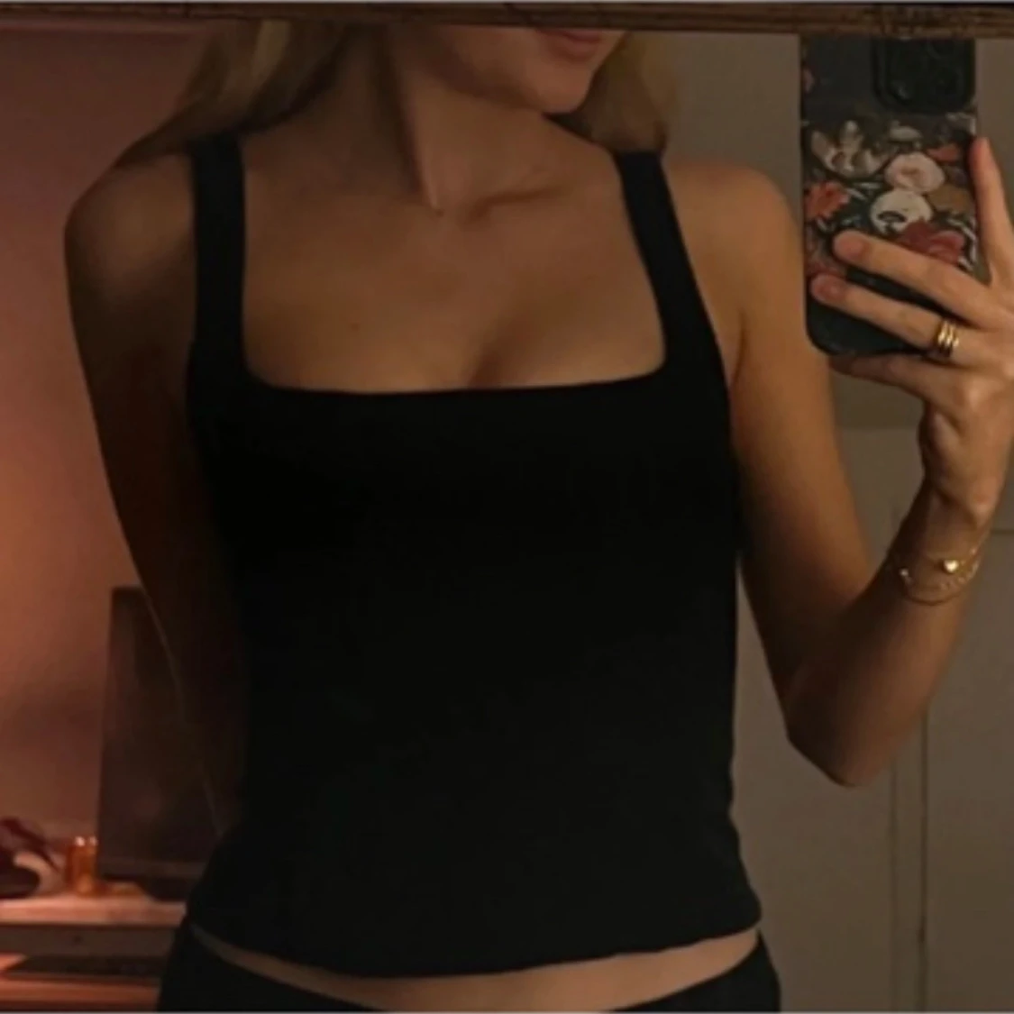 Svart korsett-topp med breda axelband från Zara - 1