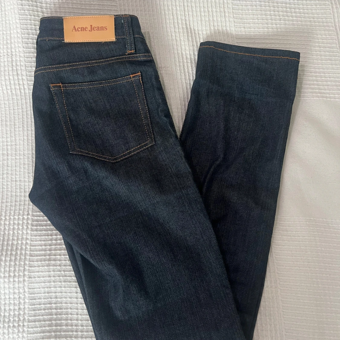 Mörkblå Acne Jeans  W26 - 1