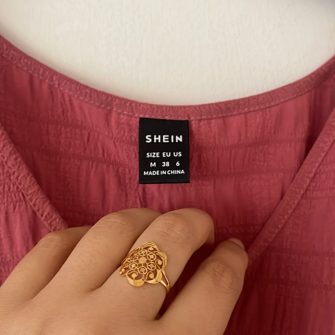 Rosa långklänning för en bekväm sommar  - 2