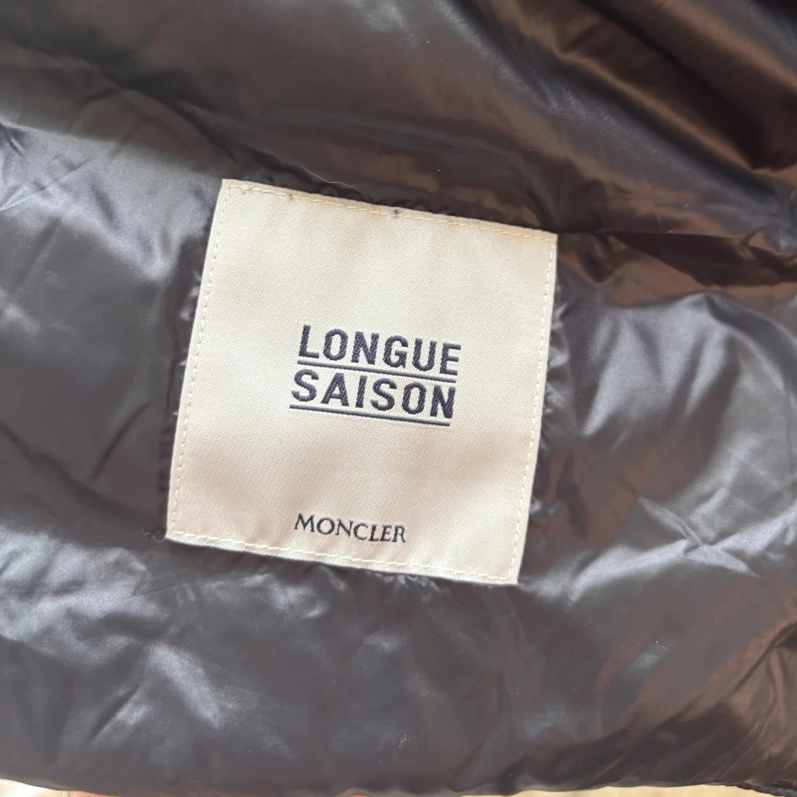 Svart dunväst från Moncler - 4