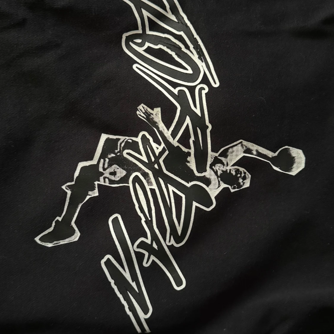 Svart Jordan hoodie med tryck - 1