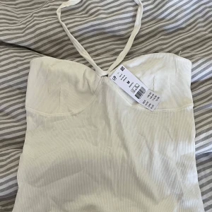 halterneck - halterneck topp från gina