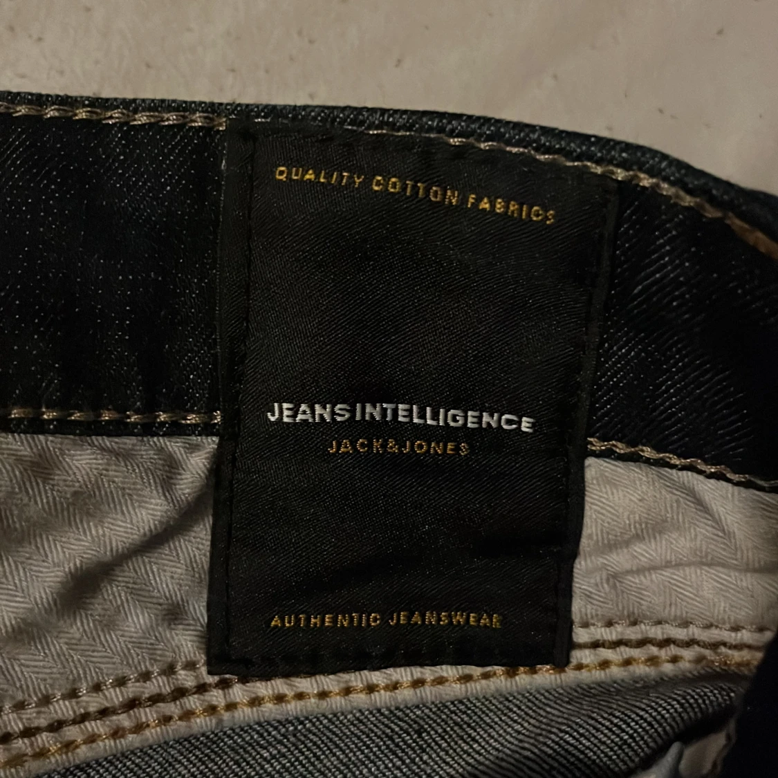 Mörkblå jeans från Jack & Jones - 3