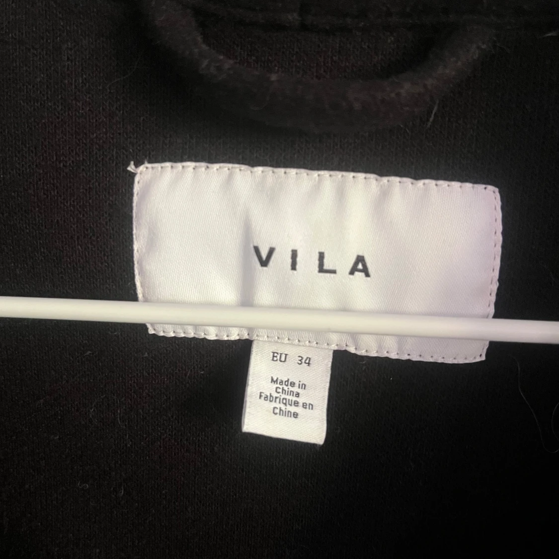 Svart kappa Vila - 3