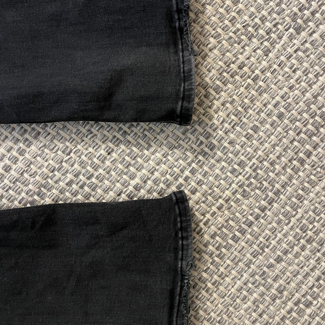 Svarta bootcut jeans från 157, XS - 4