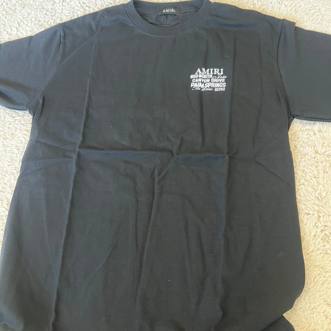 Svart t-shirt från Amiri