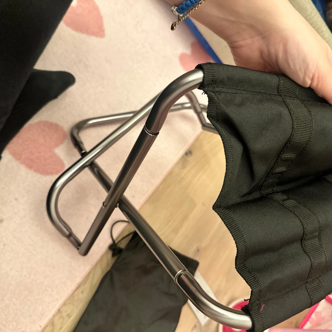 Svart hopfällbar stol - 3