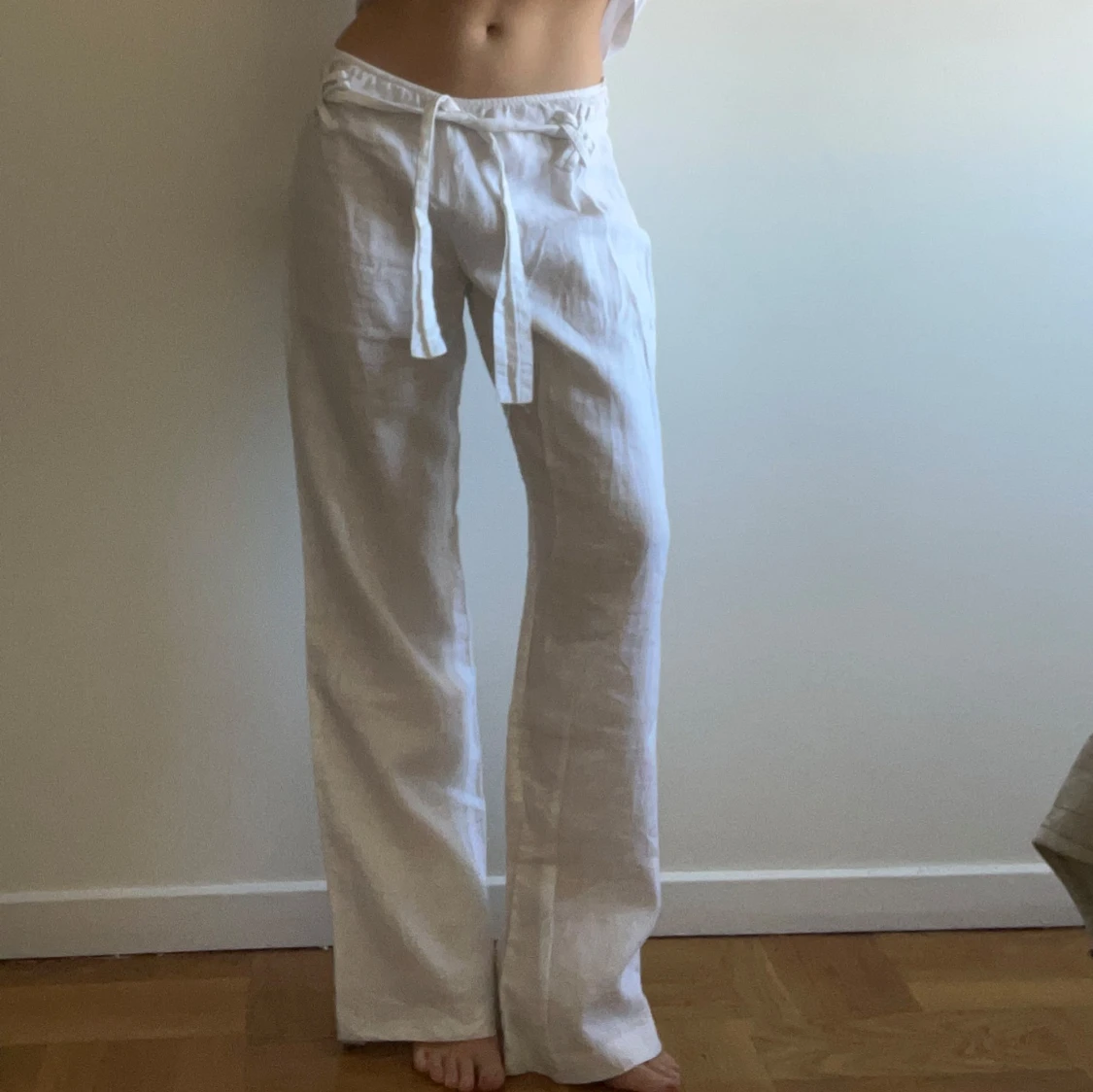 Vita linnebyxor med knytband - 2