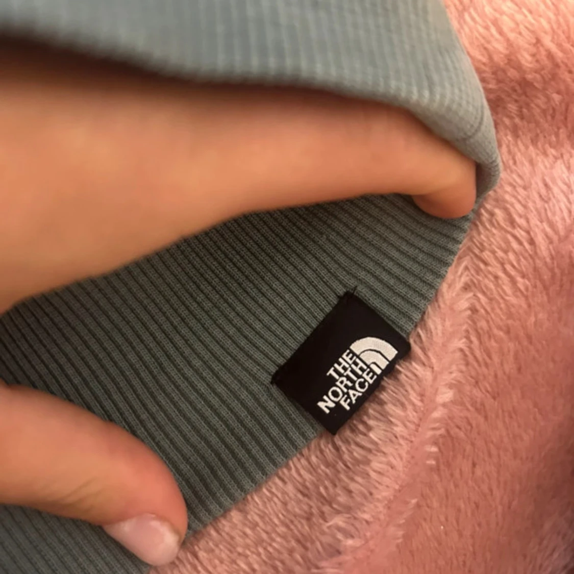 Grå hoodie från The North Face XS - 2