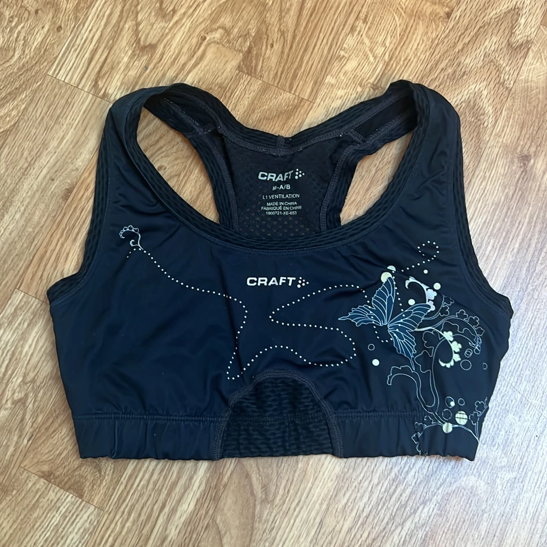 Svart sporttopp från Craft