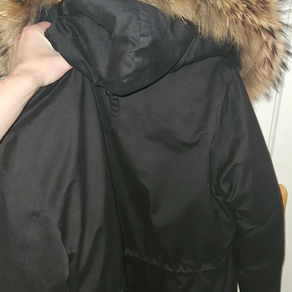 Svart dunparkas med päls från Cedrico - 1