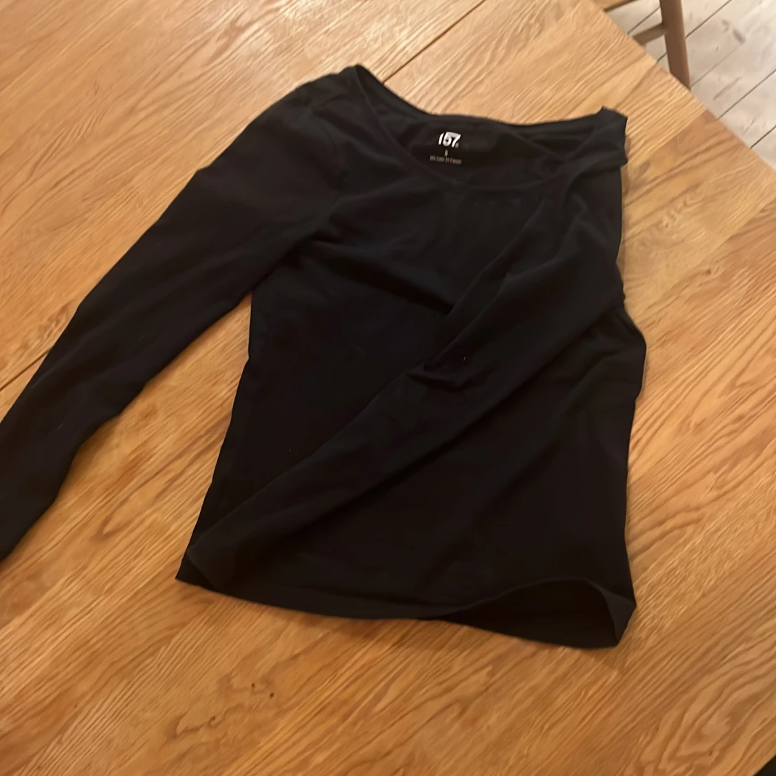 Svart långärmad topp från 157 - 1
