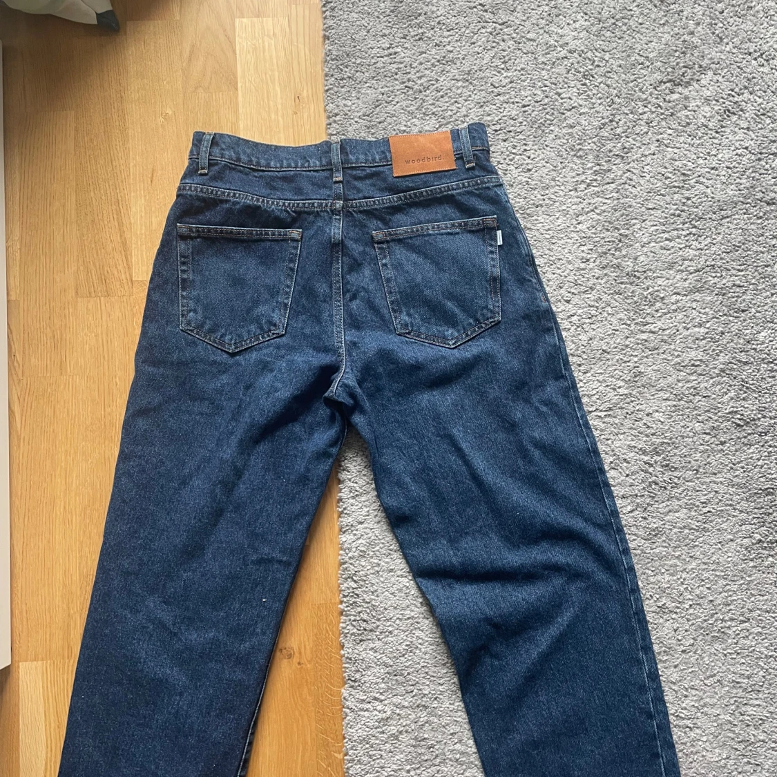 Mörkblå jeans från Woodbird - 2