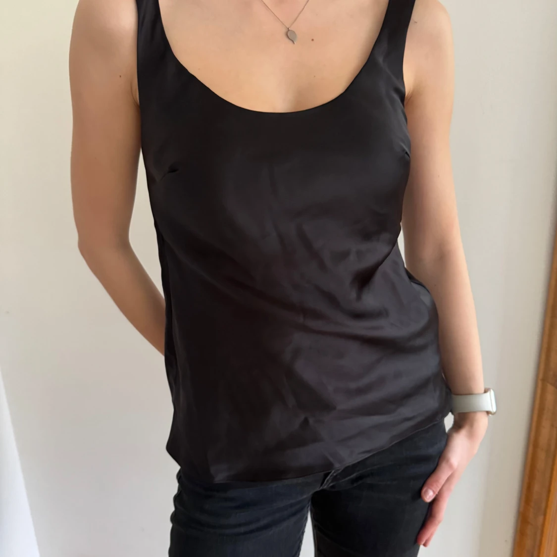 Svart linnetopp från ASOS DESIGN - 2