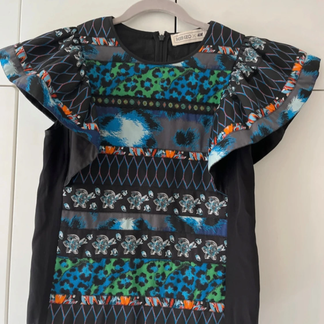 Färgstark mönstrad top från Kenzo - 3