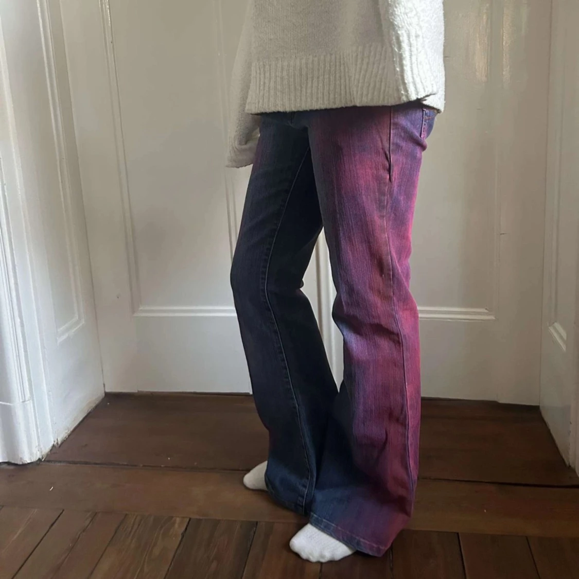 Färgglada bootcut jeans - 2