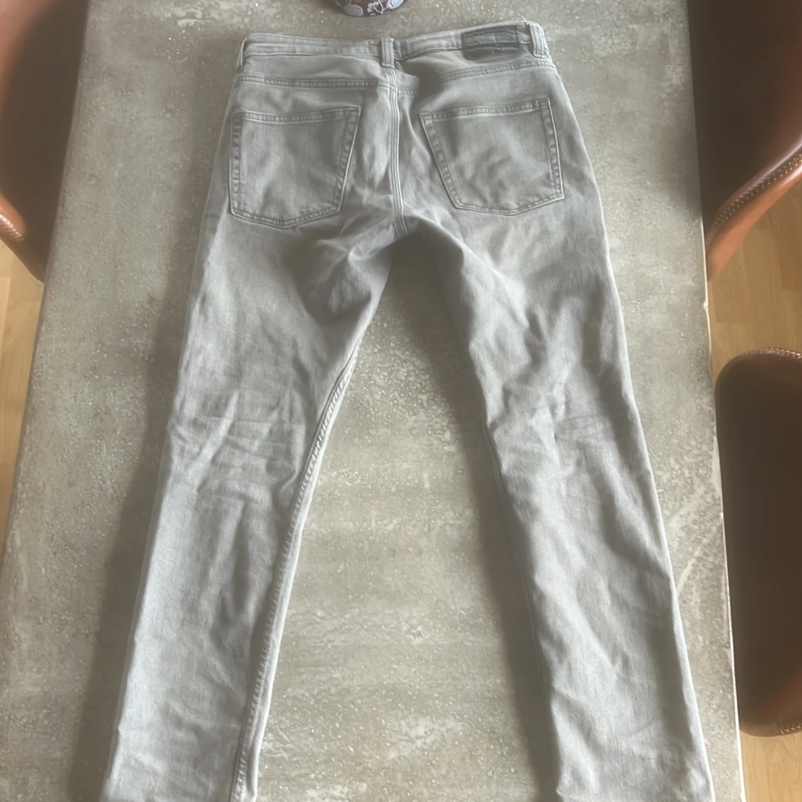 Grå slim fit jeans från 157 - 2