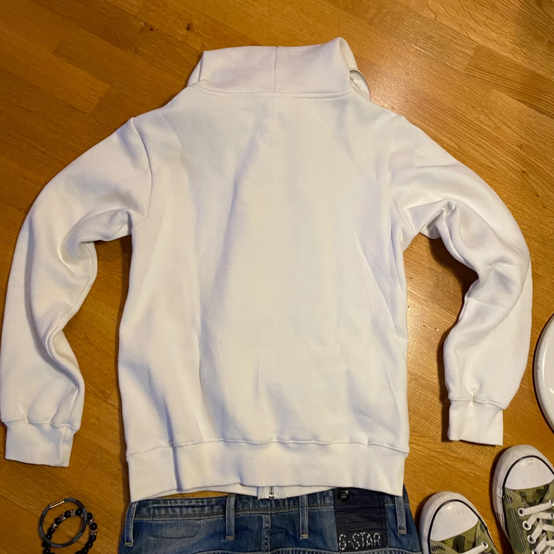 Vit hoodie med Rhinestones - 1