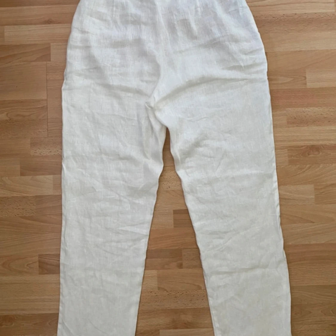Vita linnebyxor från MNG, storlek 38 - 1