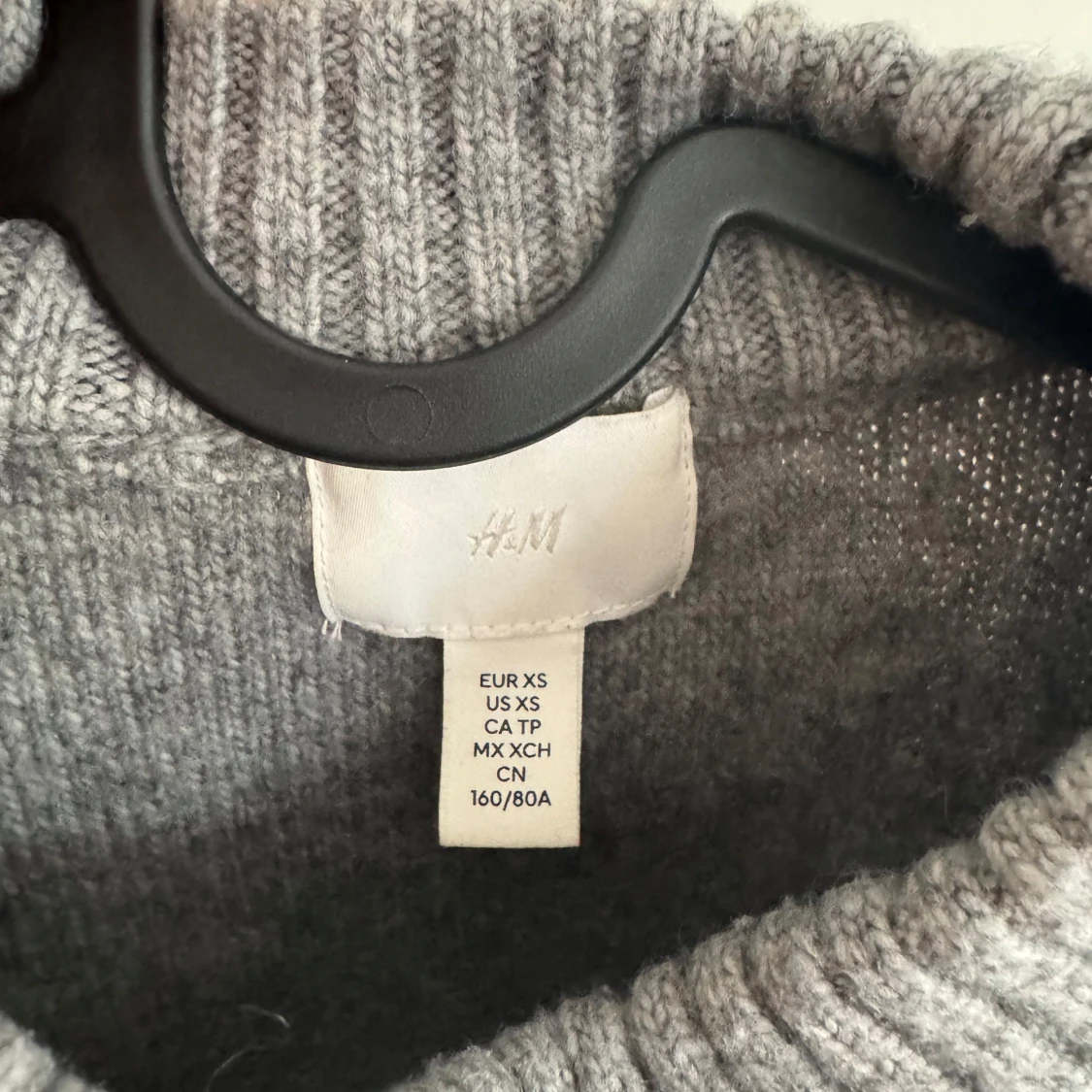 Grå croppad stickad tröja H&M XS - 3