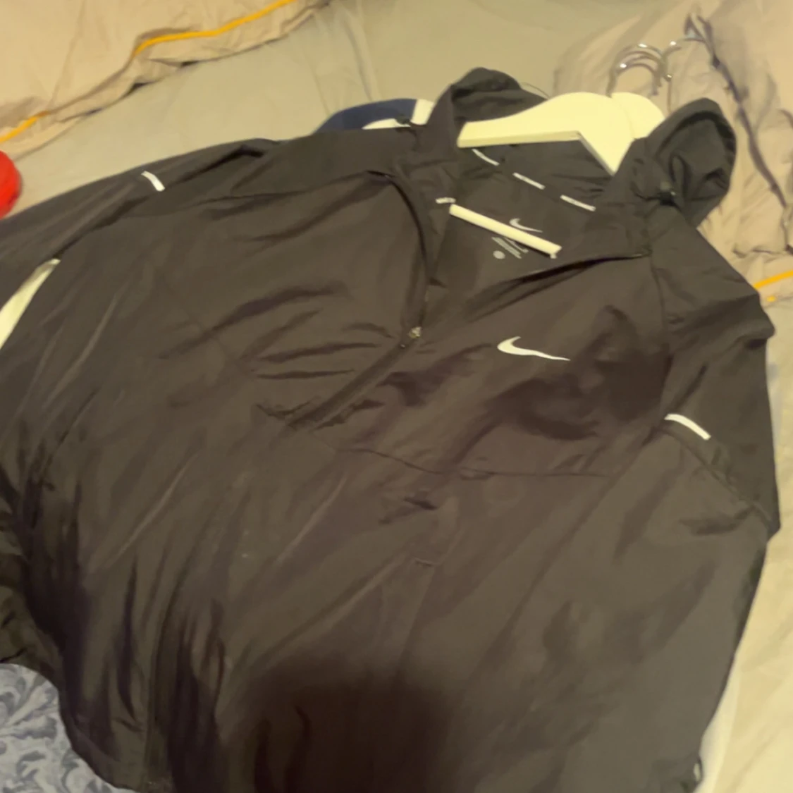 Svart Nike vindjacka  - 1