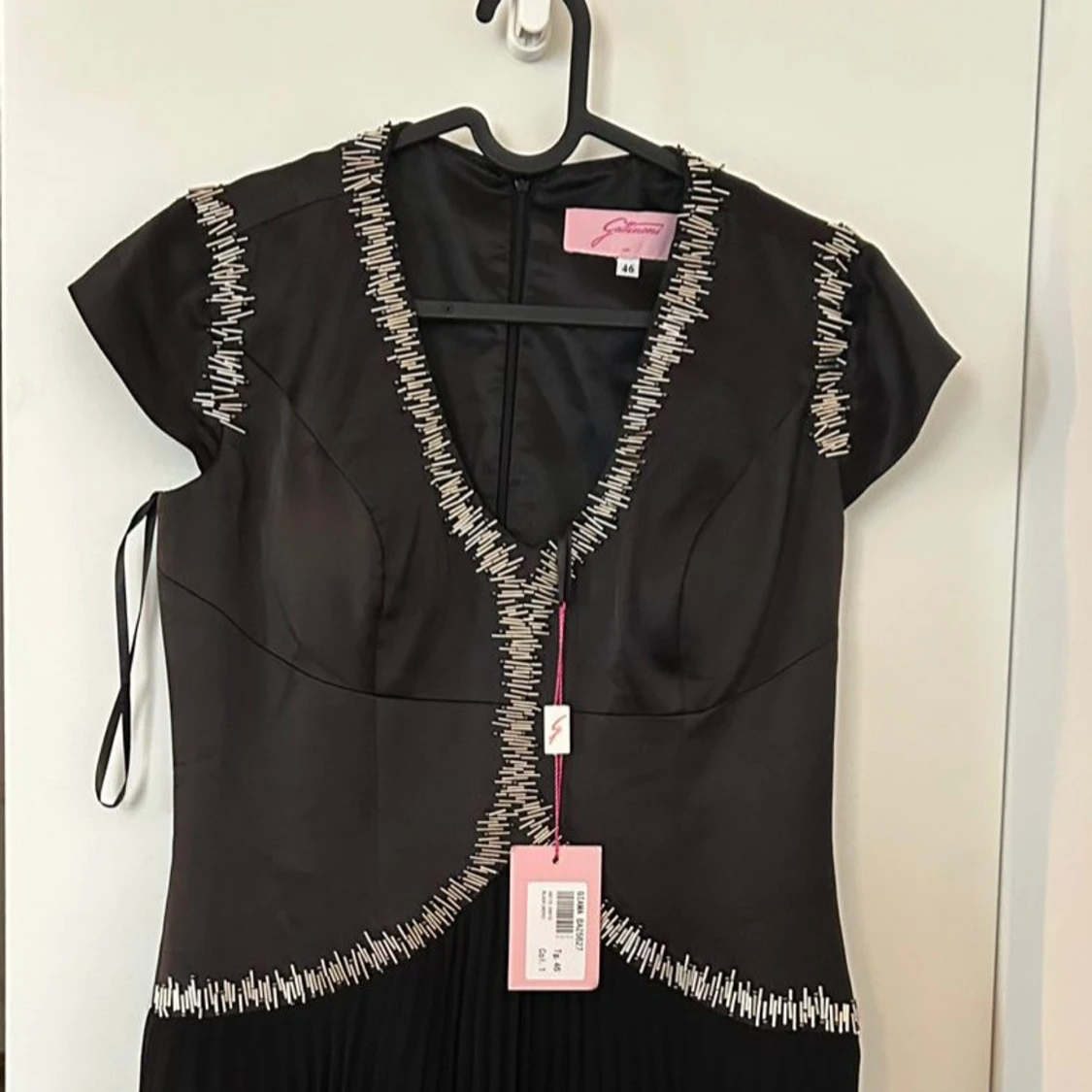 Svart kortklänning från Gattinoni - 2