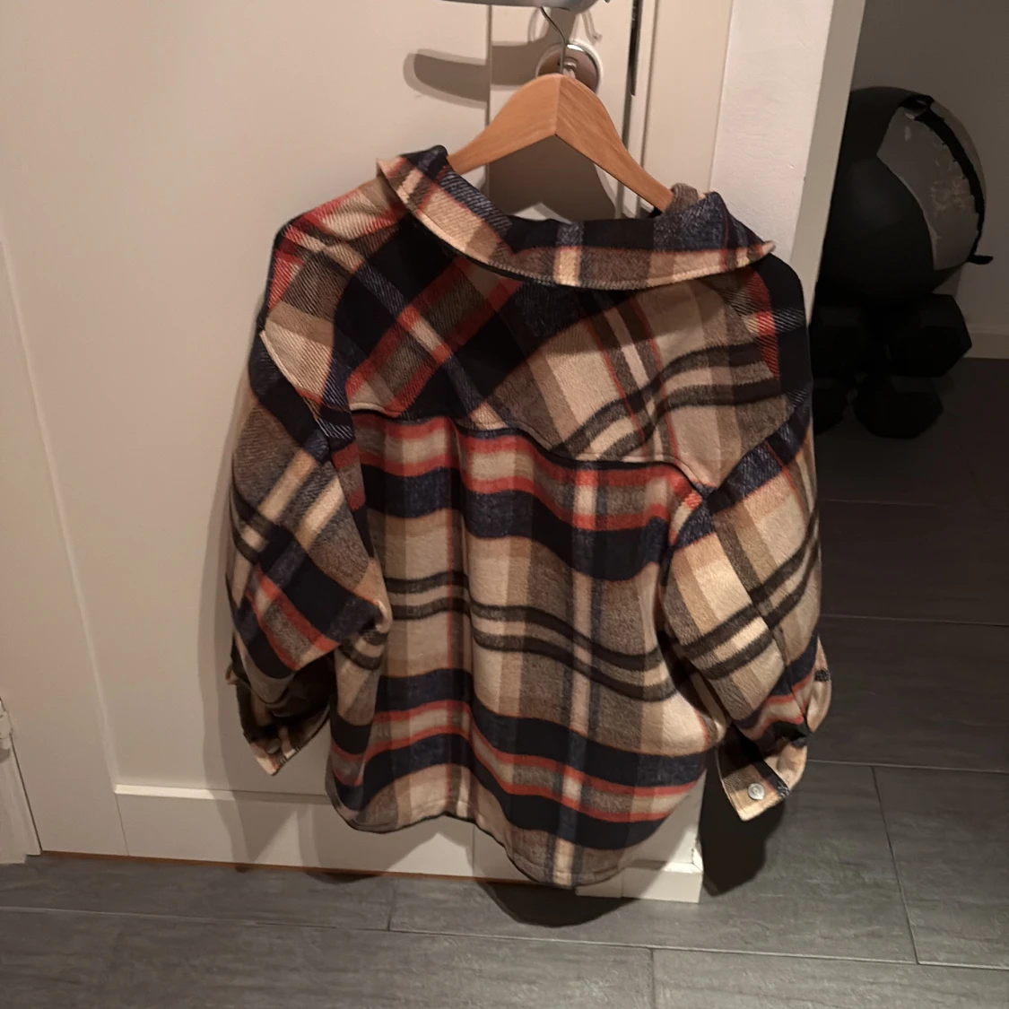 Rutig overshirt från Zara (S) - 1