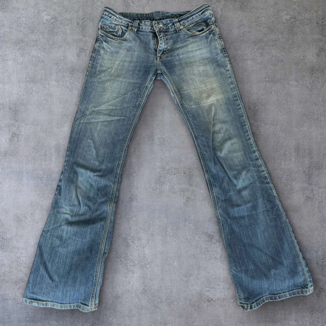 Blå bootcut jeans från Rock & Republic x Victoria Beckham