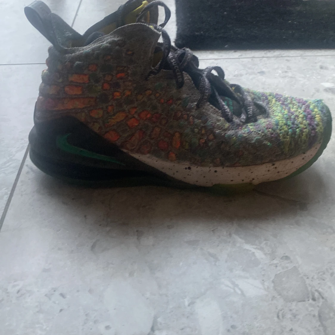 Nike LeBron 17 Multicolor - 2