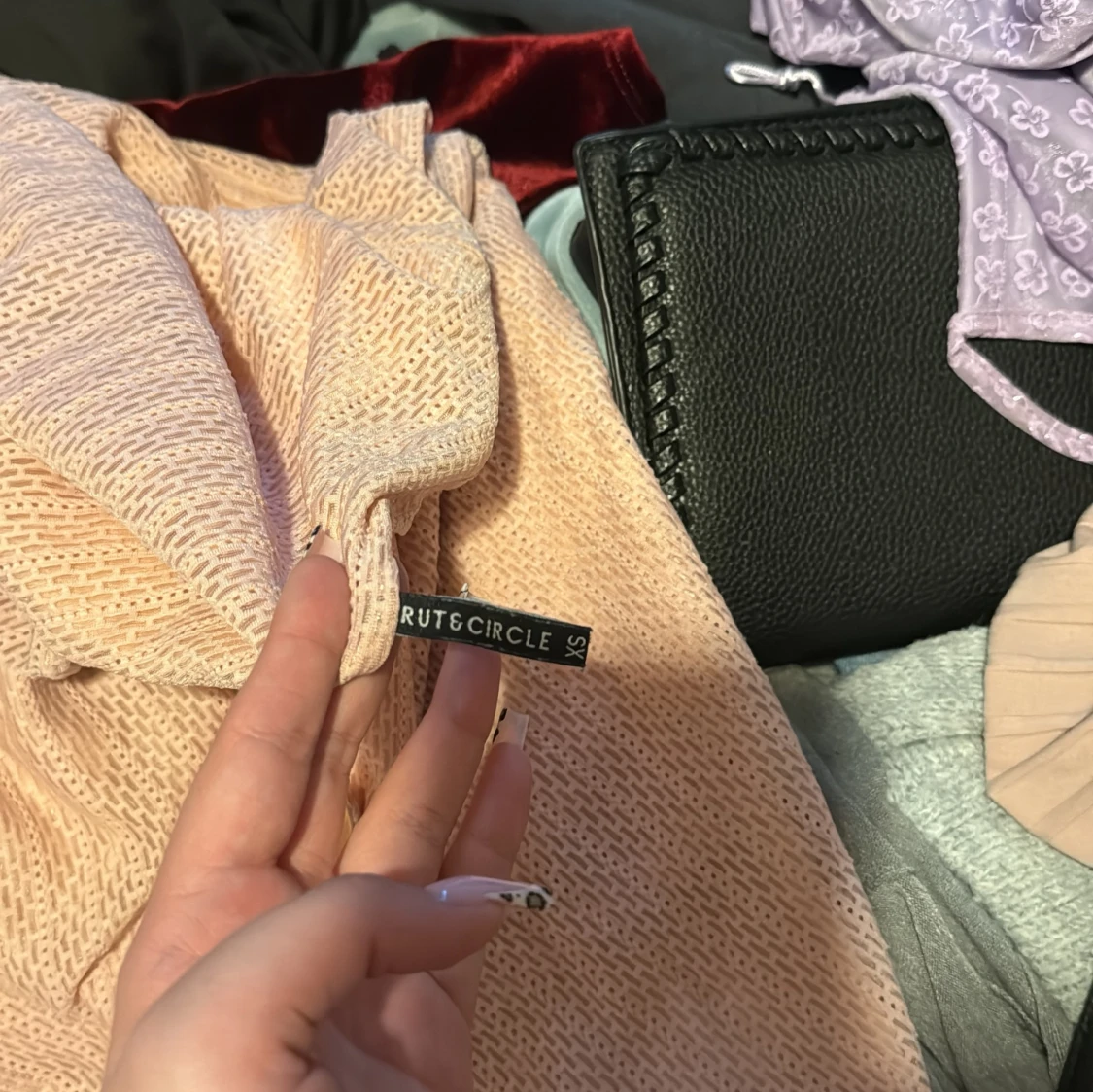 Ljusrosa stickad kortklänning - 4