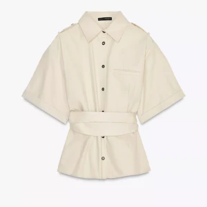 Beige skjorta - Snygg skjorta/trenchcoat från zara i strl S, oanvänd med lappar kvar! 💕