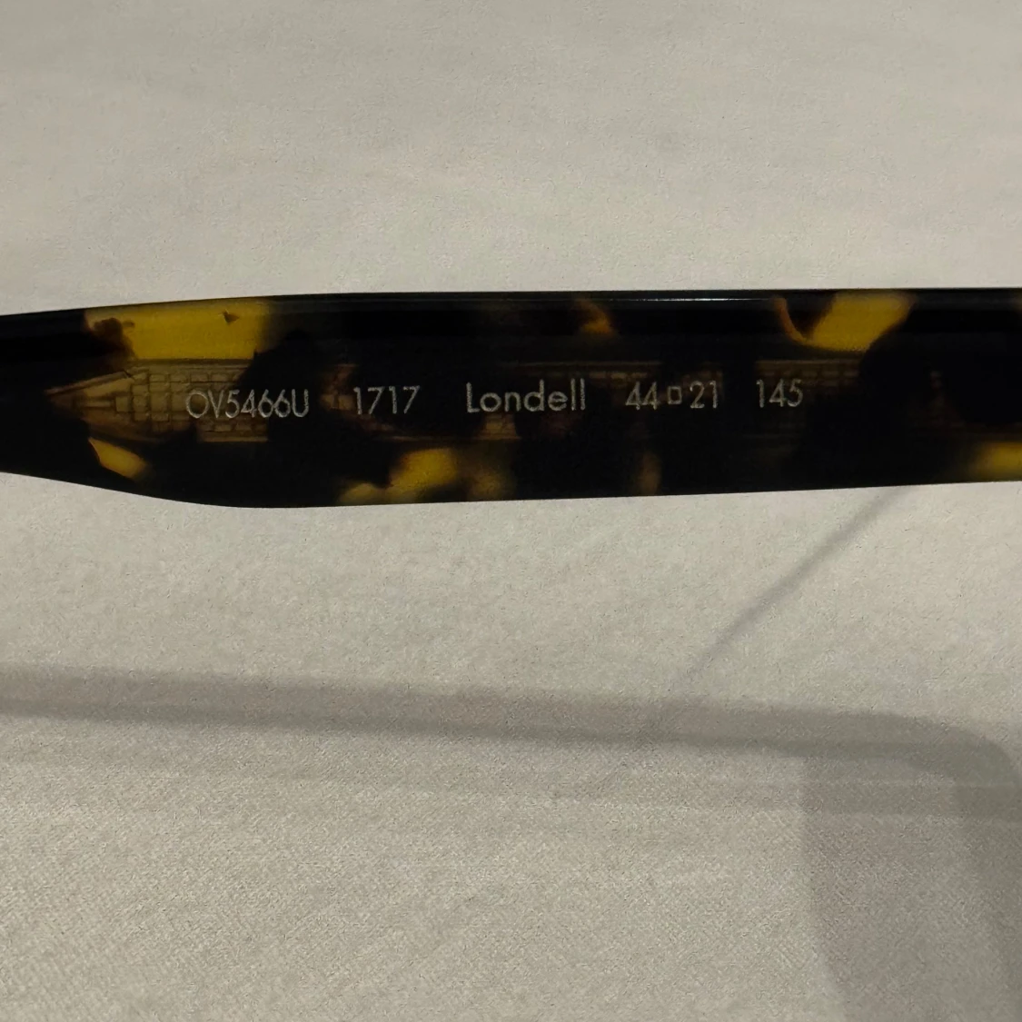 Solglasögon – Oliver Peoples Londell - 2