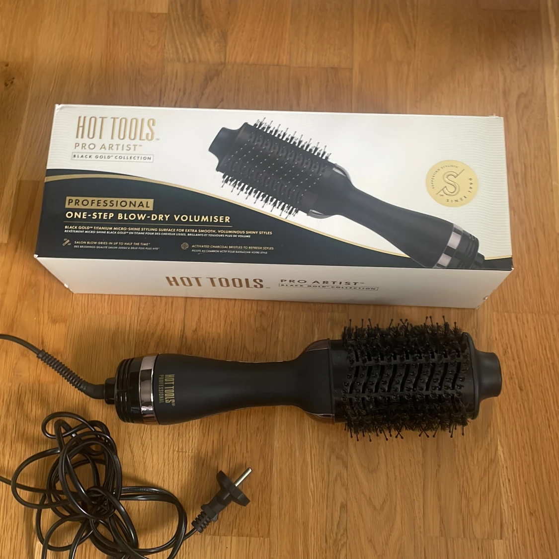 Hot Tools Pro Artist One-Step Blow-Dry Volumiser - 1