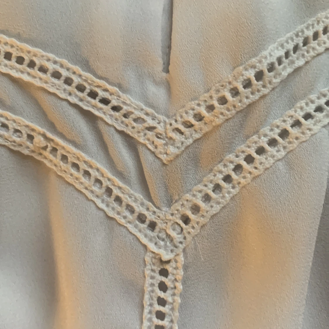 Vit blus från 365 - 3