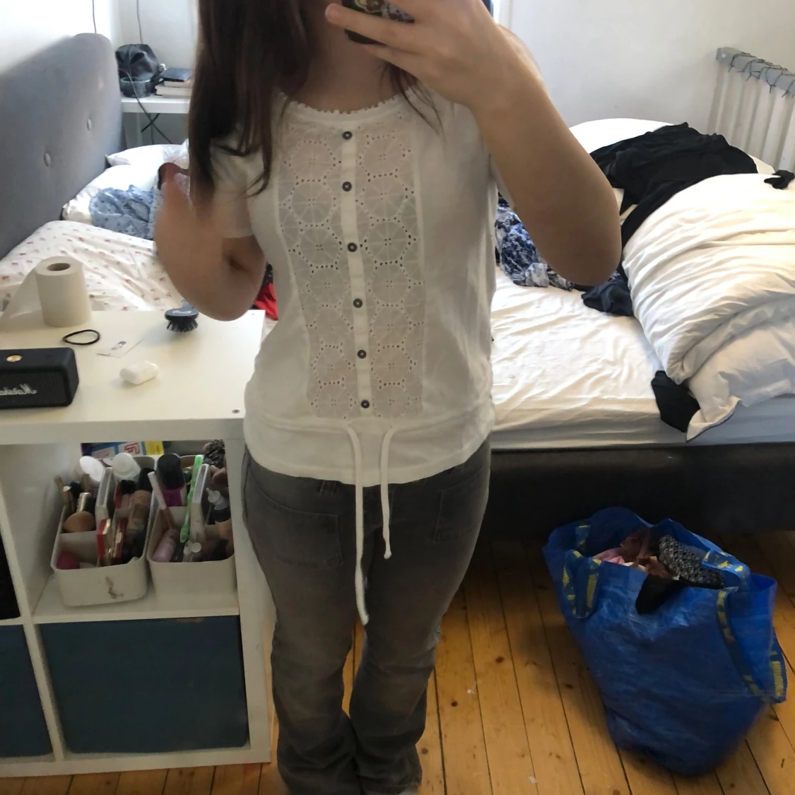 Vit blus från Isolde