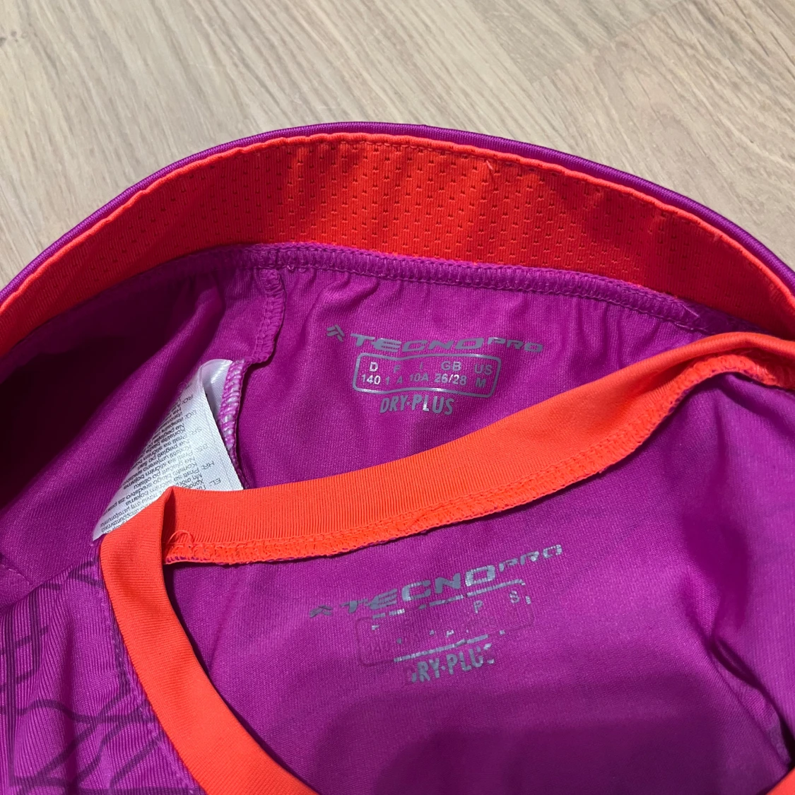 Lila tennis sett från TecnoPro - 3