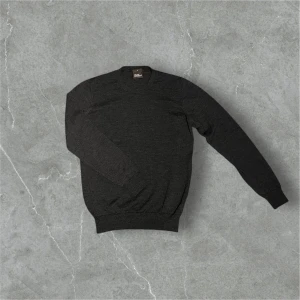 Oscar Jacobson Merinoull Tröja - Fet 100% merinoull tröja från Oscar Jacobsen // Storlek S // Kontakta för mer info och bilder!🙌🏻