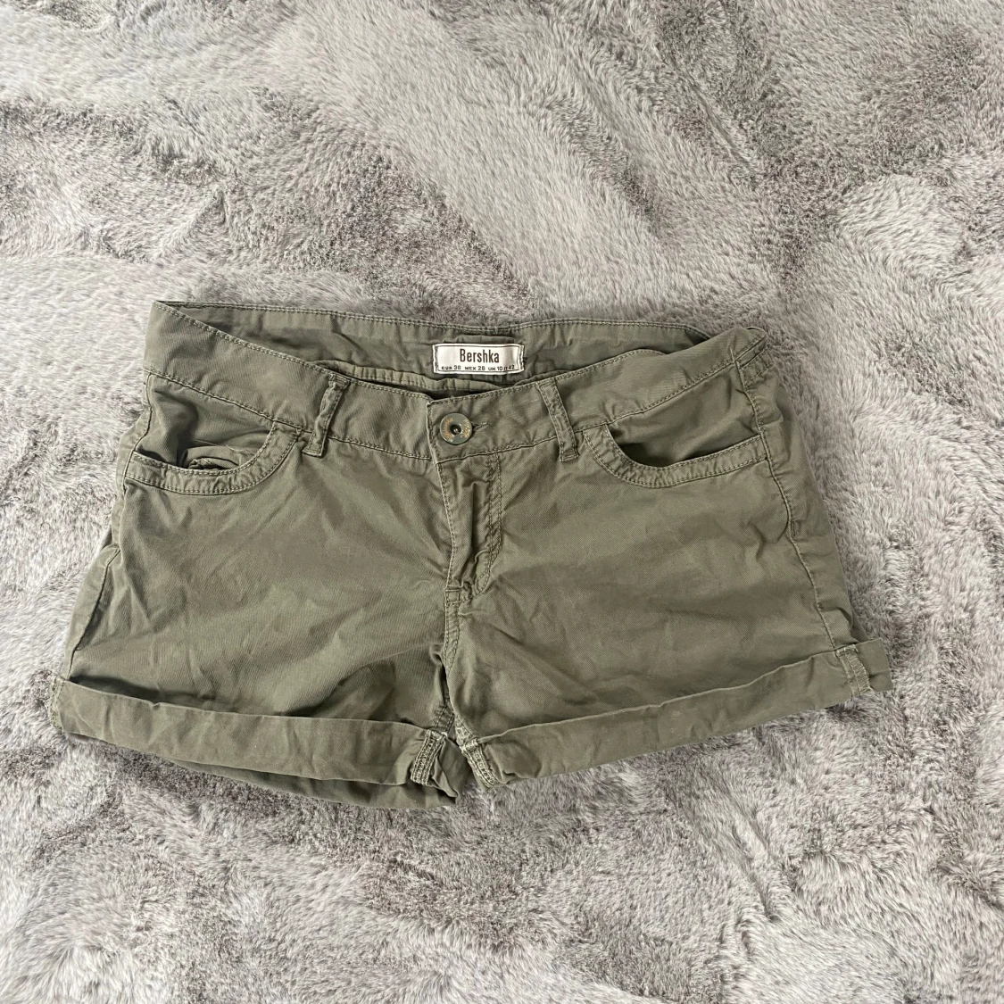 Gröna jeans shorts 