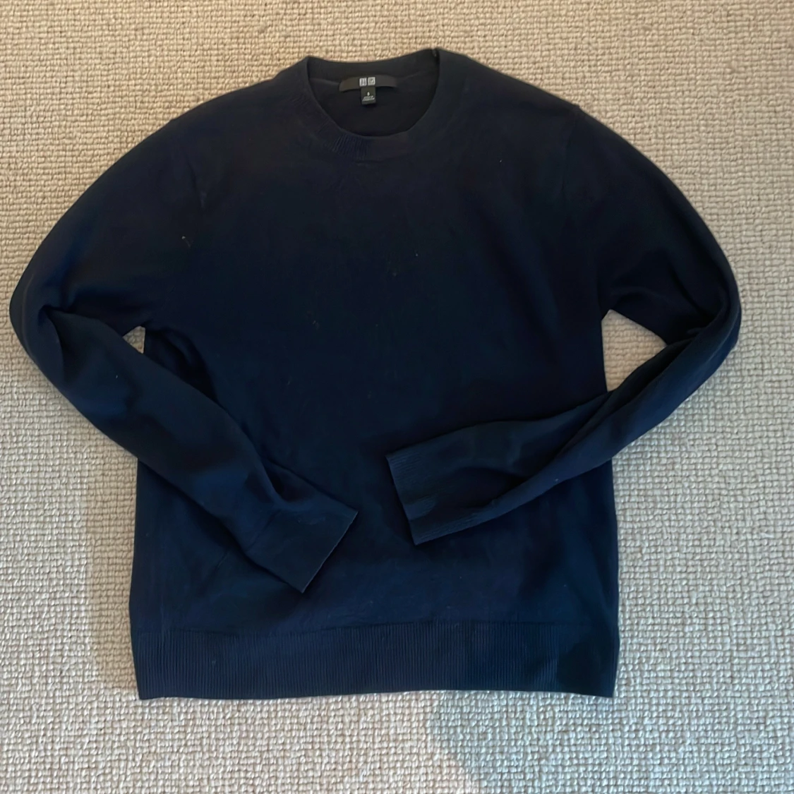 Mörkblå tröja i 100% Kashmir