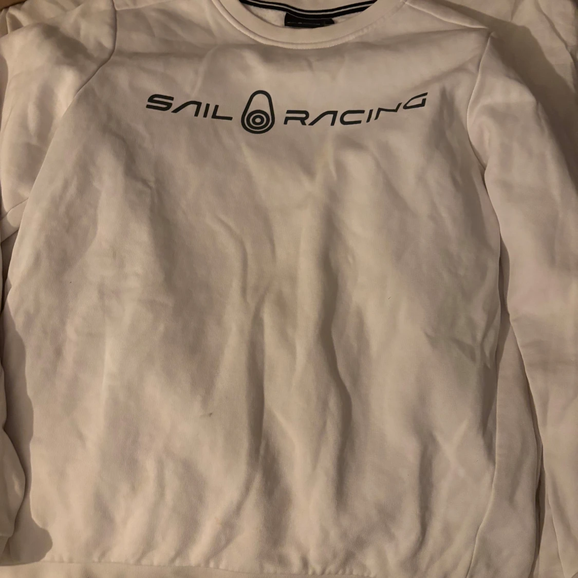 Vit sweatshirt från Sail Racing - 2