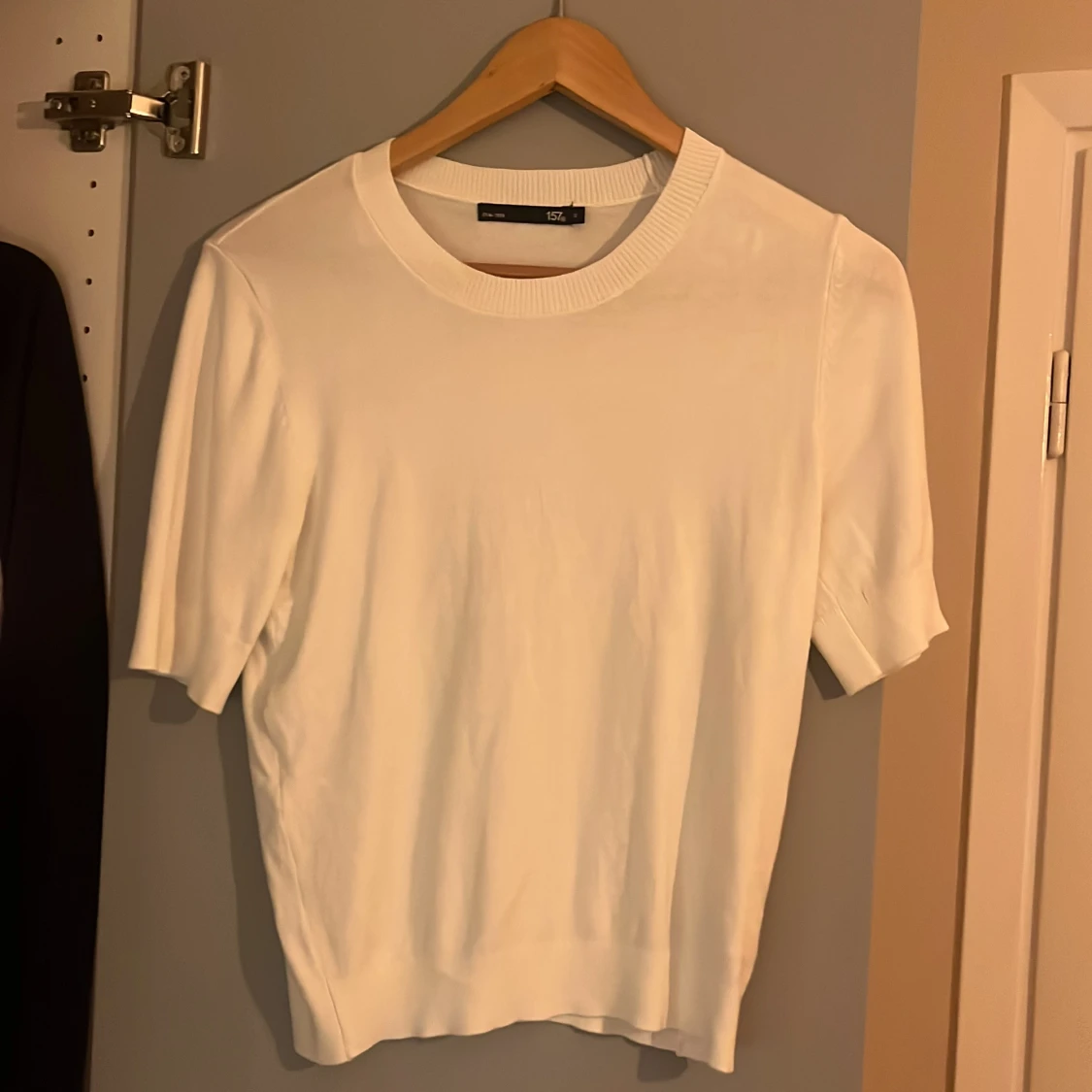 Vit kortärmad tröja från 157