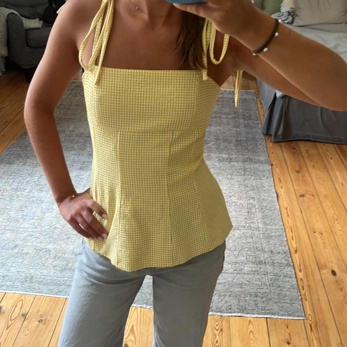 Somrig gul topp - 92
