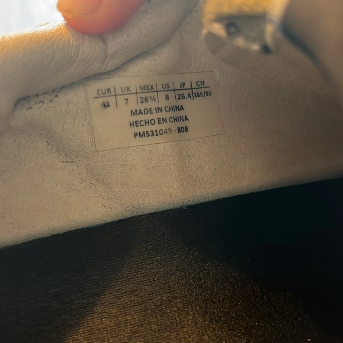 Vita och svarta sneakers från Pepe Jeans - 4