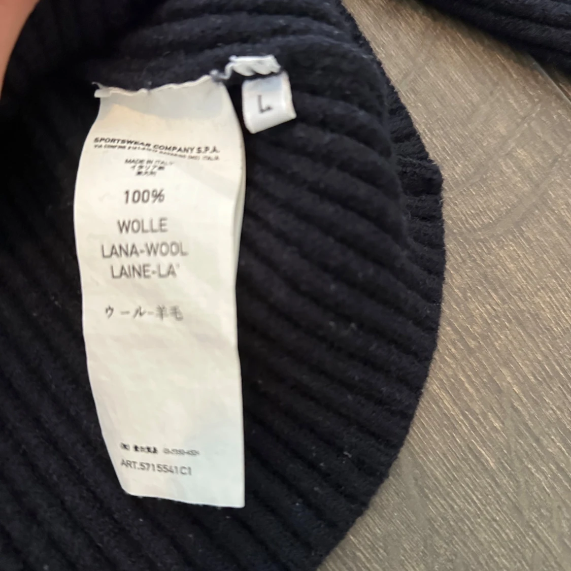 Svart stickad Stone Island tröja - 3