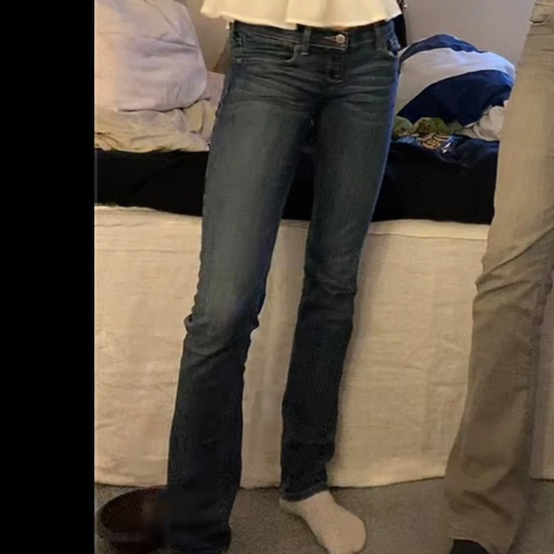 Mörkblå bootcut jeans - 1