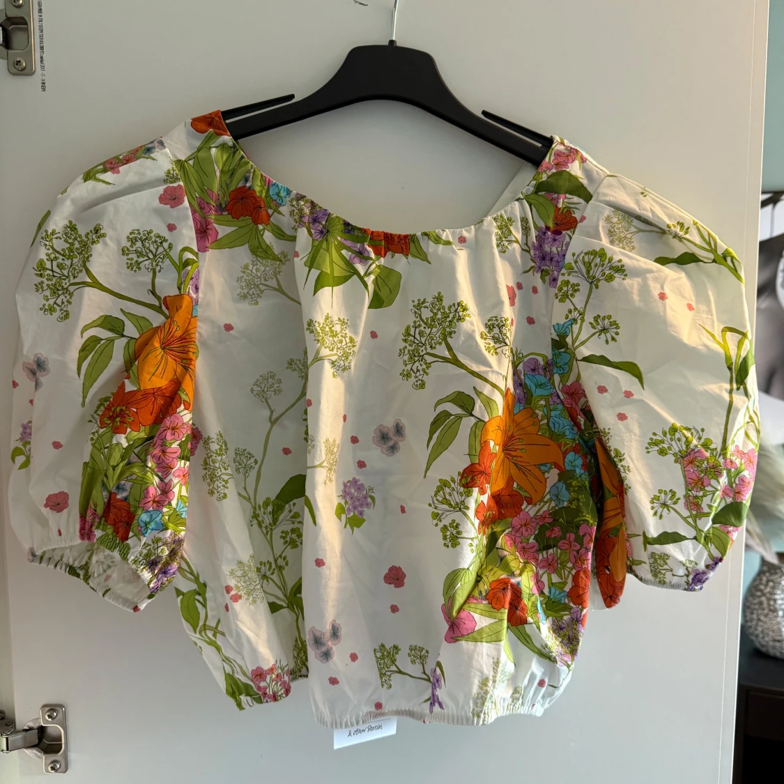 Blommig blus med puffärm & Other Stories