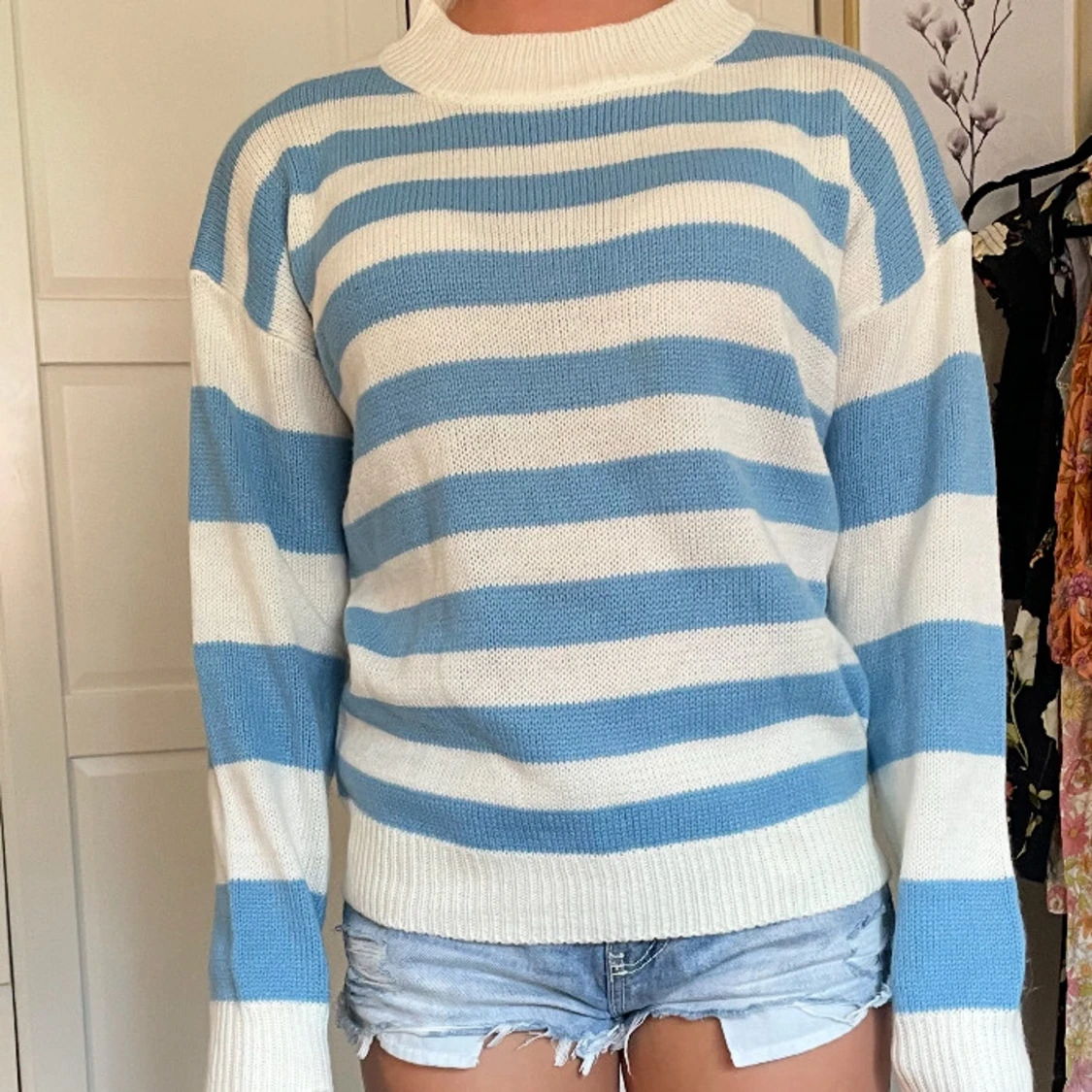 Randig blåvit stickad tröja från SHEIN