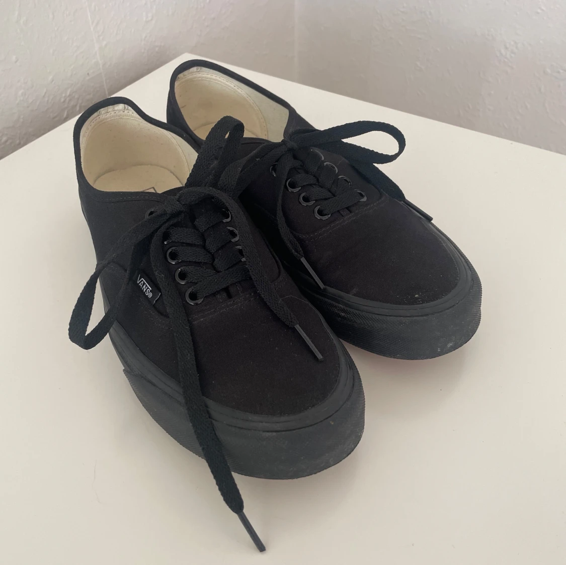 Svarta Vans sneakers - 1